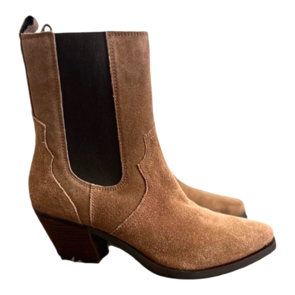 Frye Mera Suede Leather Tan Brown Chelsea Boots NWT - Picture 4 of 5